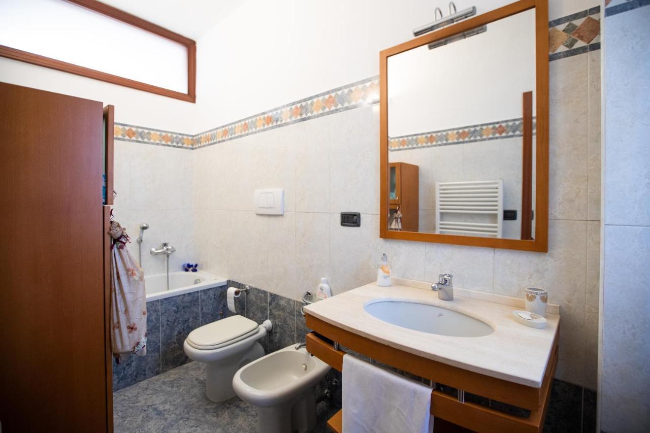 Anfol Hotel Bari Buitenkant foto